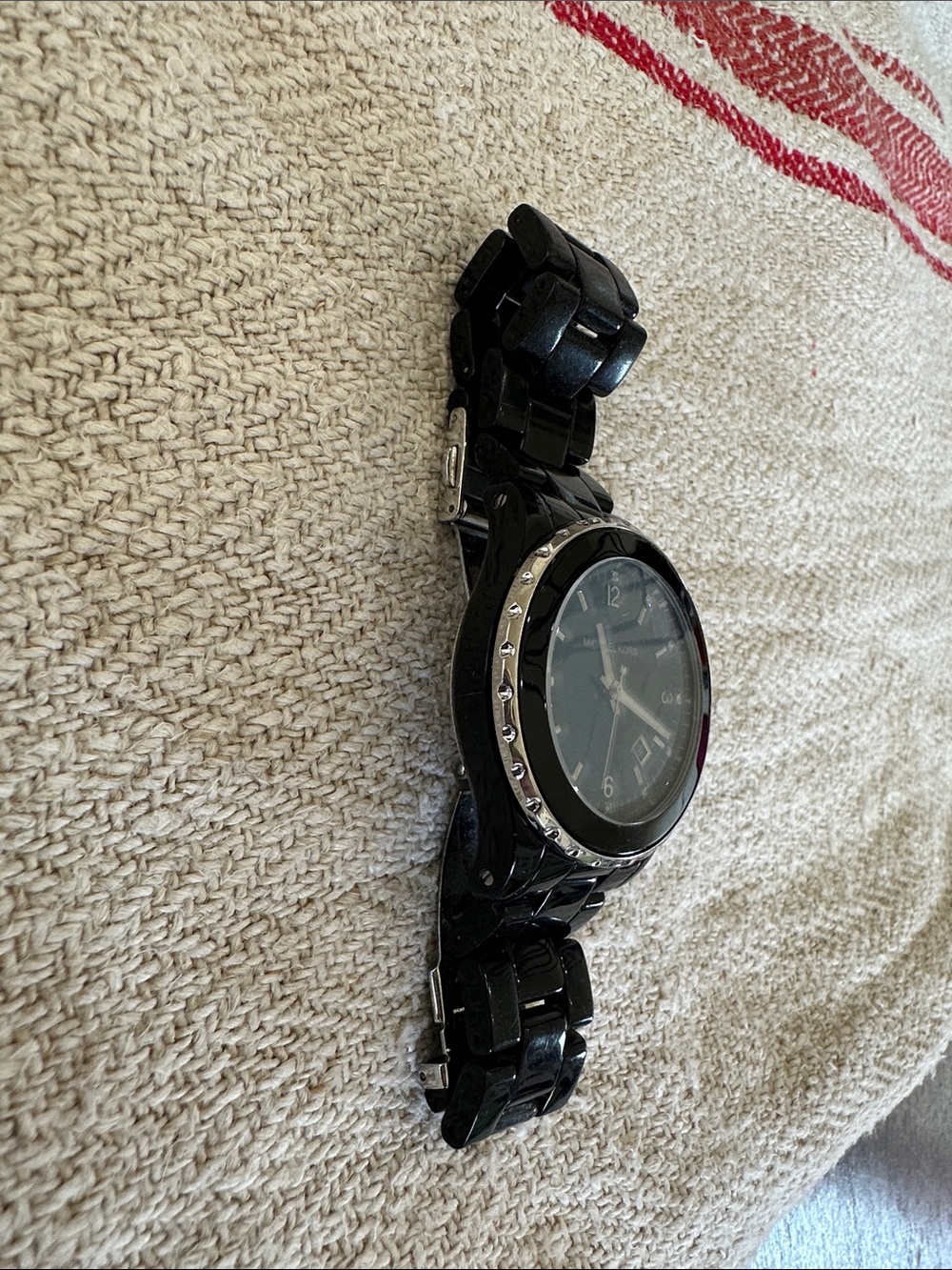 Michael Kors Black Resin Bracelet Watch with Silver-Tone Bezel - Picture 3 of 10